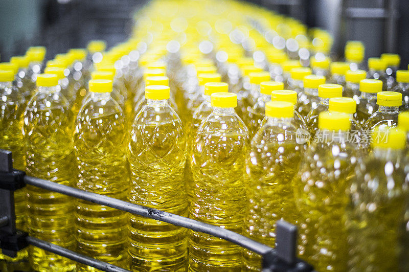 Sunflower Oil Factory, Close-Up, High Iso, Selective Focus